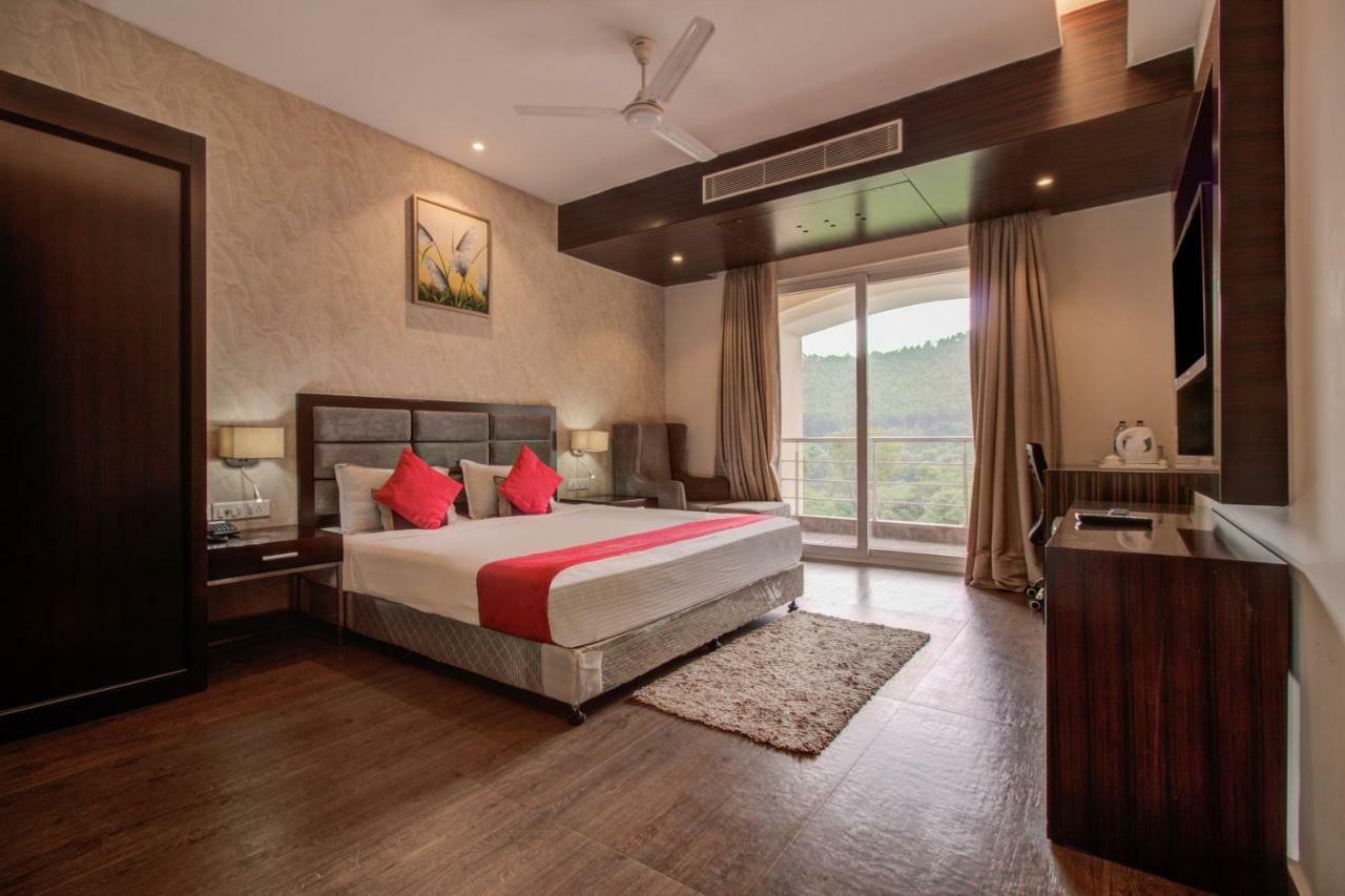 Oyo 3575 The Wave International Hotel Jamshedpur Esterno foto