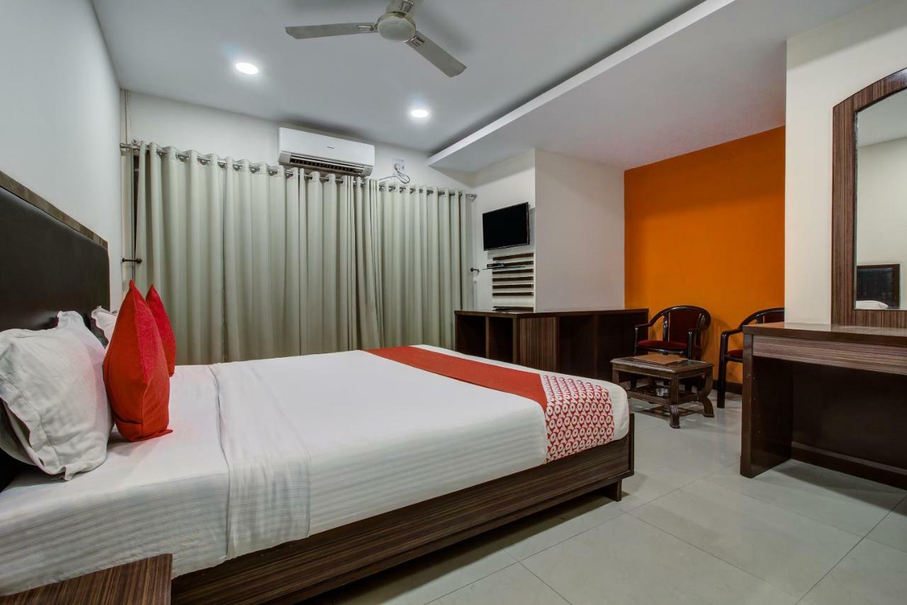 Oyo 3575 The Wave International Hotel Jamshedpur Esterno foto